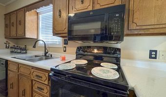 408 Hunters Pkwy, Batesville, MS 38606
