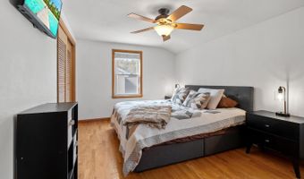 1124 W PARKWAY Blvd, Appleton, WI 54914