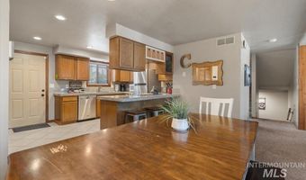 502 Lake Cascade Pkwy 6, Cascade, ID 83611