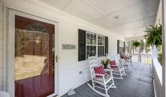 418 Spring Dr, Aurora, NC 27806