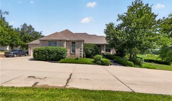 15526 Evans Rd, Basehor, KS 66007
