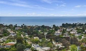 16531 Las Casas Pl, Pacific Palisades, CA 90272