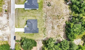 2221 Robert, Alva, FL 33920