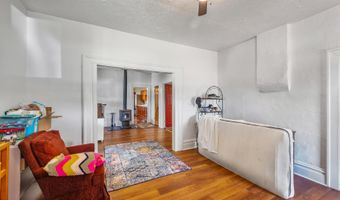 204 S Main St, Ashley, OH 43003