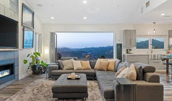 9420 Crest Dr, Spring Valley, CA 91977