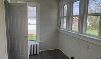 406 N Main St, Ada, OH 45810