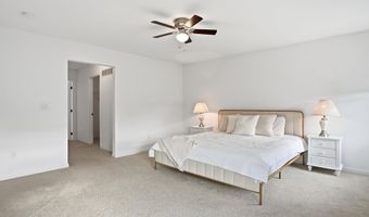 430 Pineway Dr, Ann Arbor, MI 48103