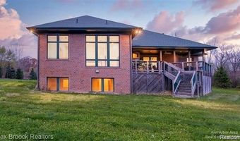 3520 Blue Heron Ct, Ann Arbor, MI 48198