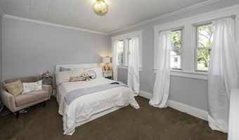 1212 Wells St, Ann Arbor, MI 48104