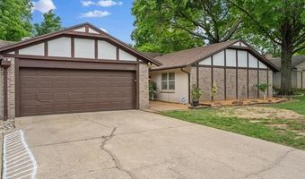 1555 Pecan Pl, Bartlesville, OK 74003