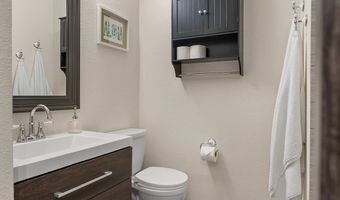 140 UWAPO Rd 58-204, Kihei, HI 96753