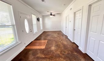 416 State St, Bay St. Louis, MS 39520
