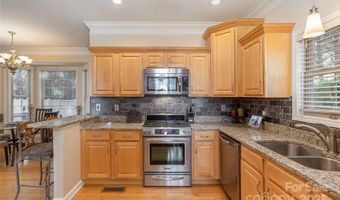 219 Rivercrest Blvd, Arden, NC 28704