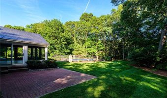 680 Fletcher Rd, North Kingstown, RI 02852
