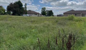 Lot 18 SW 7th, Dyersville, IA 52040