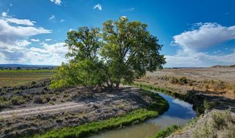 359 Lane 7 1/2, Deaver, WY 82421