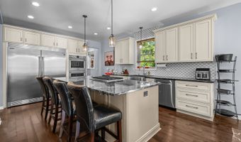 39247 Rangers Way, Antioch, IL 60002