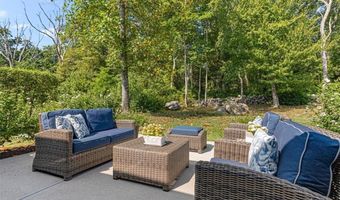 204 Wickford Ct 31, North Kingstown, RI 02852