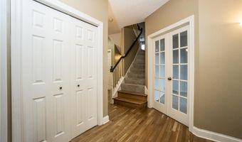 11474 W Laketowne Dr, Albertville, MN 55301