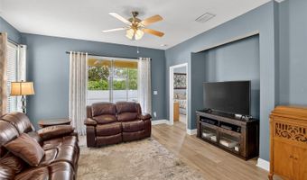 307 BLUEWATER FALLS Ct, Apollo Beach, FL 33572