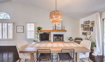2027 Shadow Brook Way, Henderson, NV 89074
