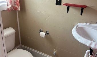 252 W Summit St, Alliance, OH 44601