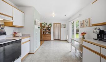 1547 13th St, Benton City, WA 99320