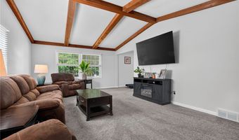 4711 Diane Dr, Ashtabula, OH 44004