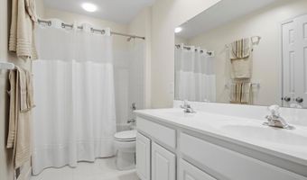 1026 GLENDEVON Dr, Ambler, PA 19002