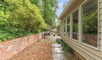 2986 Mornington Dr NW, Atlanta, GA 30327