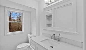 98 Marine Rd, Waretown, NJ 08758