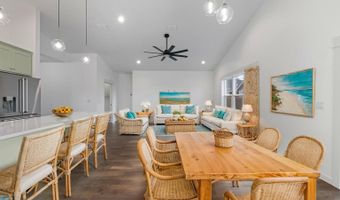 1240 Lighthouse Ln, Brookings, OR 97415