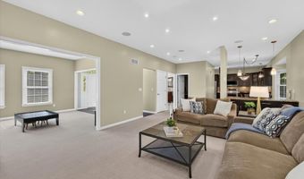 315 Claymont Cove Ct, Ballwin, MO 63011