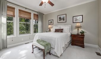 12 La Viejo Pl, Hot Springs Village, AR 71909