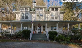 4584 4582 NC Highway 194 S, Banner Elk, NC 28604
