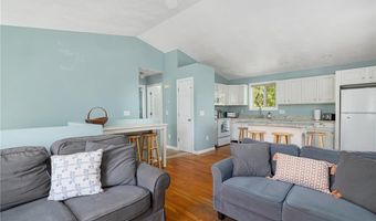 67 Meadowrue Trl, Narragansett, RI 02874