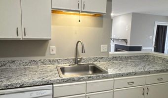 2 FALLEN TREE Ct C, Baltimore, MD 21227