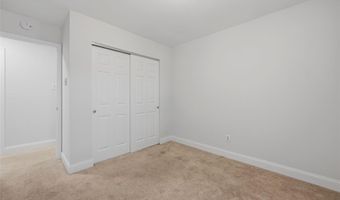 2373 Hiddengarden Ct, Ballwin, MO 63021