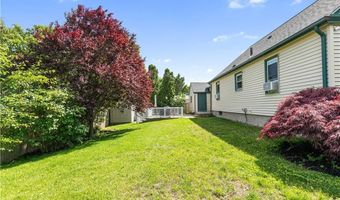 45 Forbes St, East Providence, RI 02915