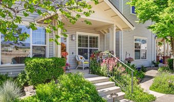 818 Pavilion Pl, Ashland, OR 97520
