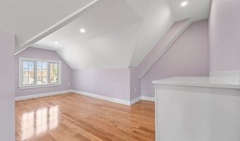 259 Mystic St 259, Arlington, MA 02474