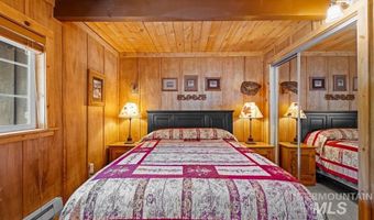 9788 Brian Way, Cascade, ID 83611