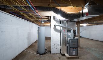 1500 W 11th St, Anderson, IN 46016