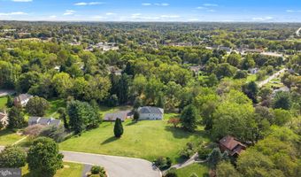112 CAMERON Dr, Hockessin, DE 19707