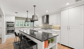 1217 READING Dr, Orlando, FL 32804