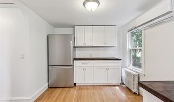 9 Country Pkwy, North Providence, RI 02911