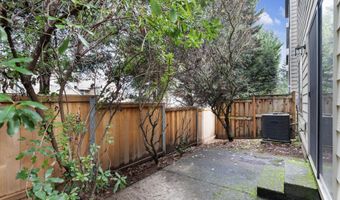 15531 SW STONE RIDGE Cir, Beaverton, OR 97007