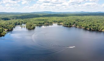 396 Mica Point Rd, Barrington, NH 03825