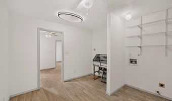 5320 Kettle Rd NW, Albuquerque, NM 87120