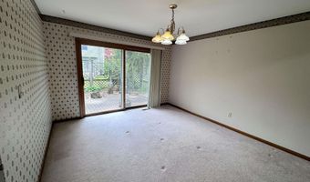 1503 Baron Ct, Auburn, IN 46706